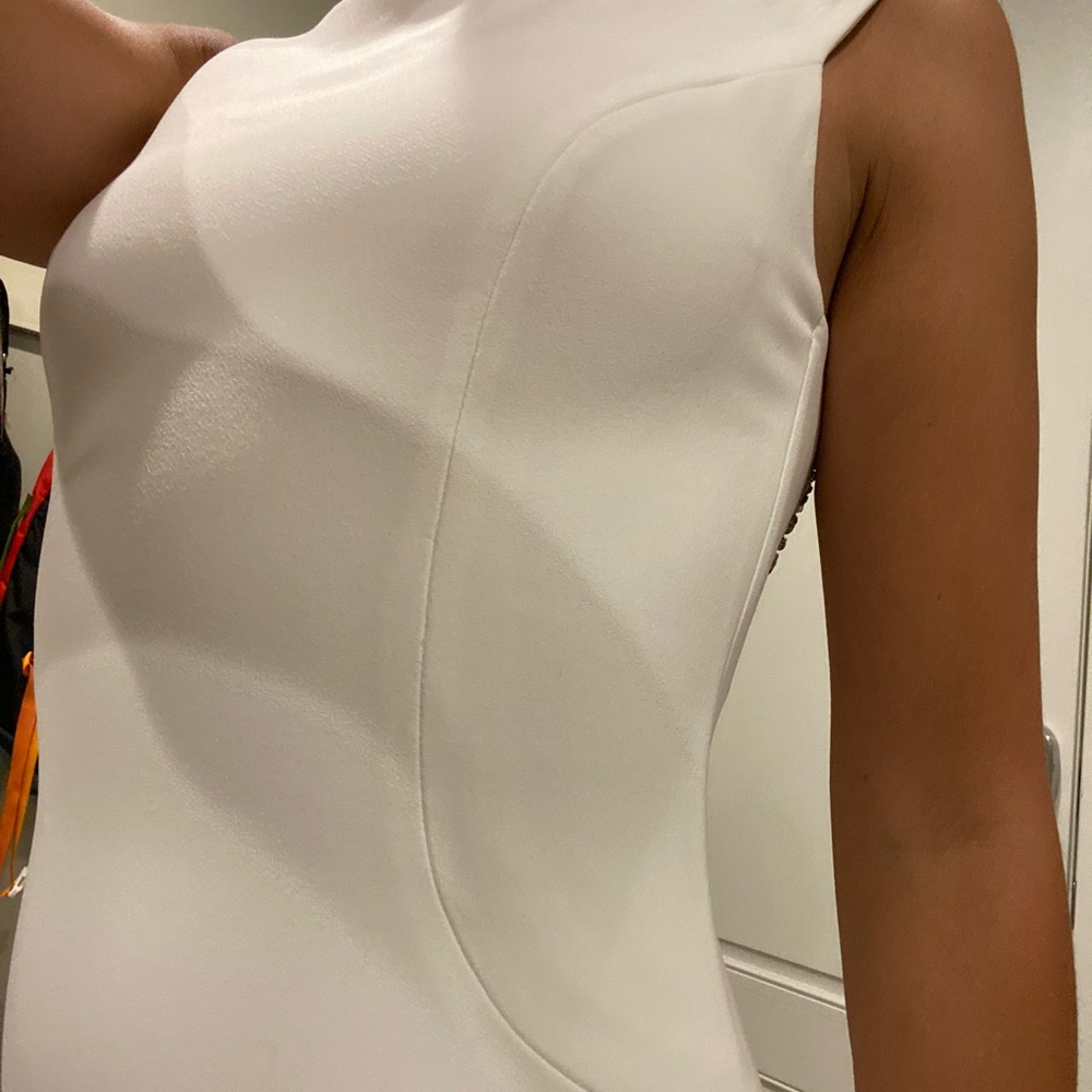 Wedding Dress - Picture 8 of 14